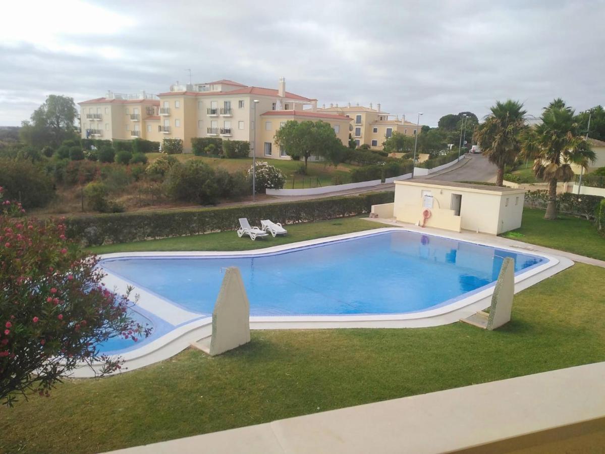 Pool And Garden Village-Near Beach Албуфейра Екстериор снимка