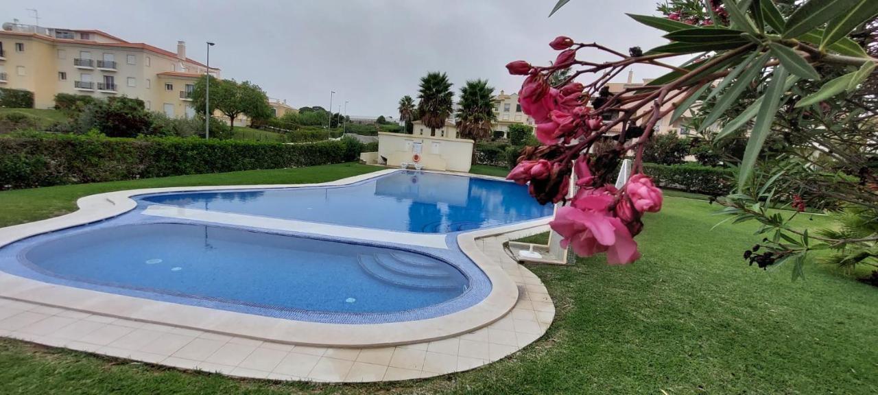 Pool And Garden Village-Near Beach Албуфейра Екстериор снимка